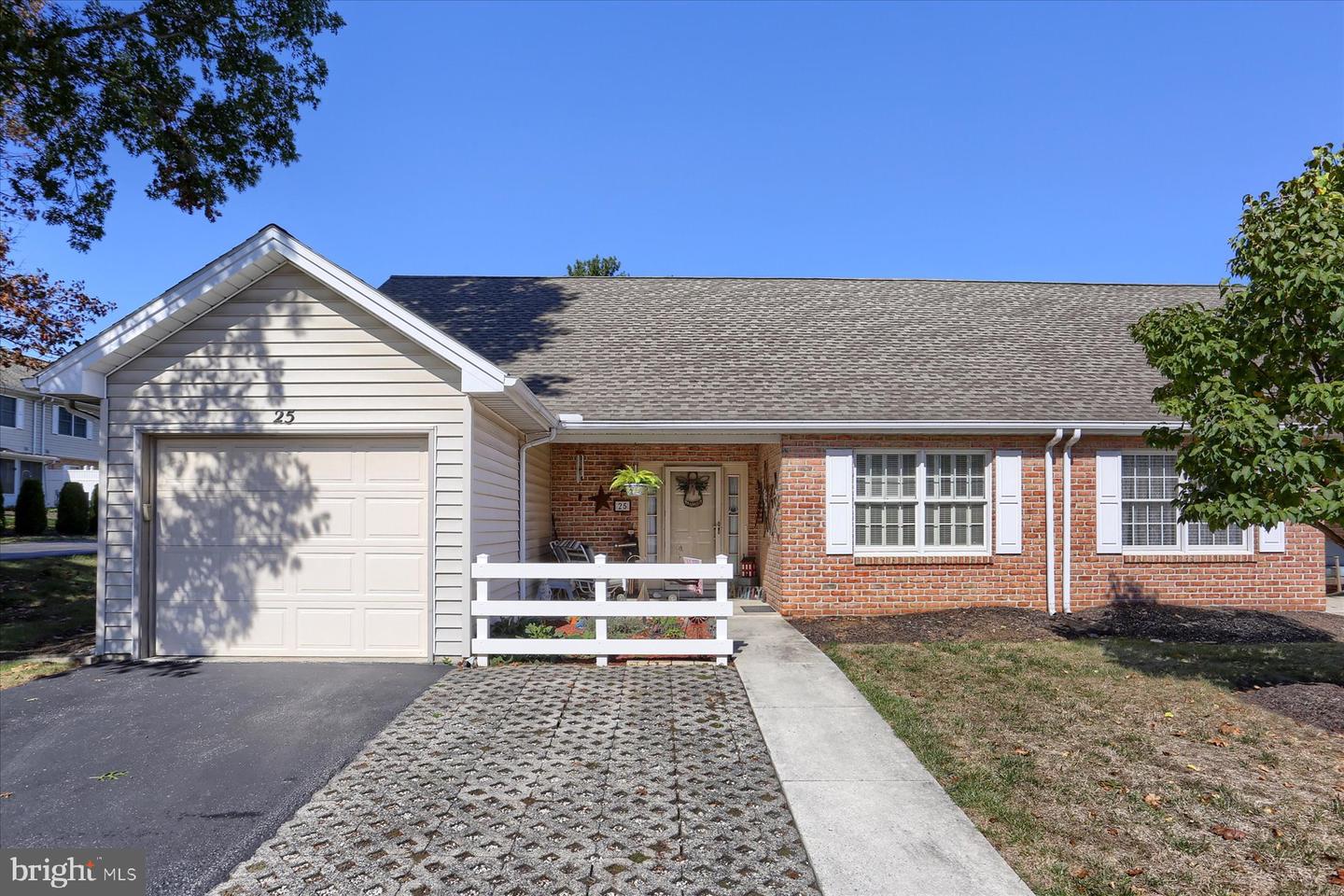 25 Garland Court Property Photo 1