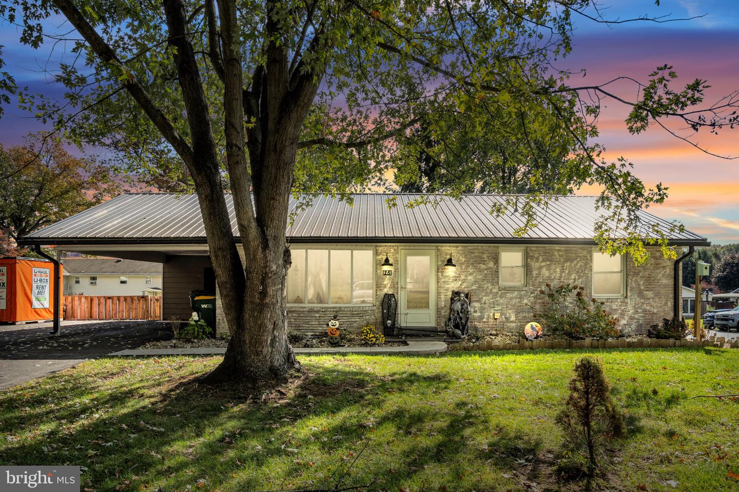 15 Hope Drive Property Photo 1