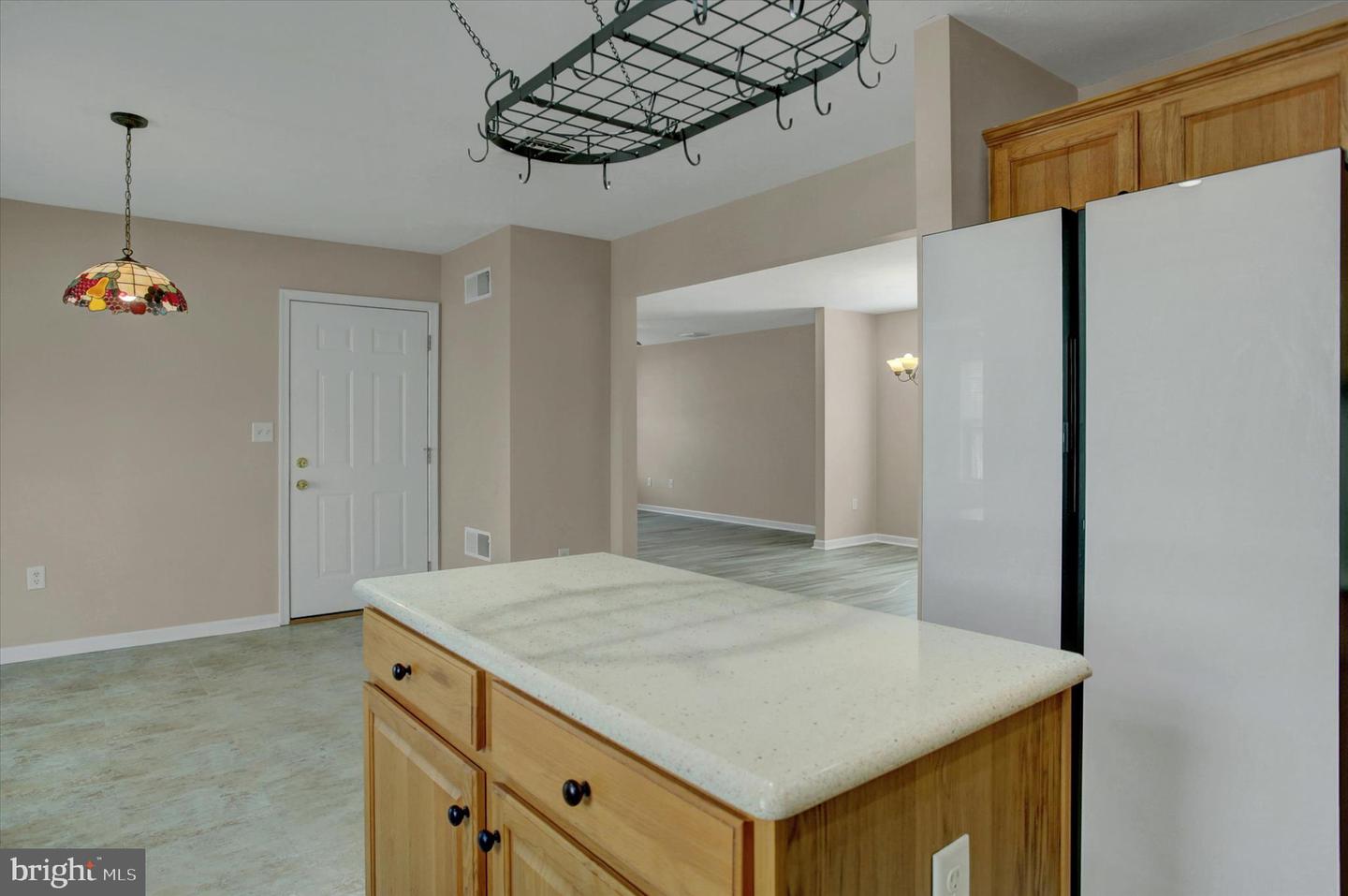 95 Lantern Ln Property Photo 15