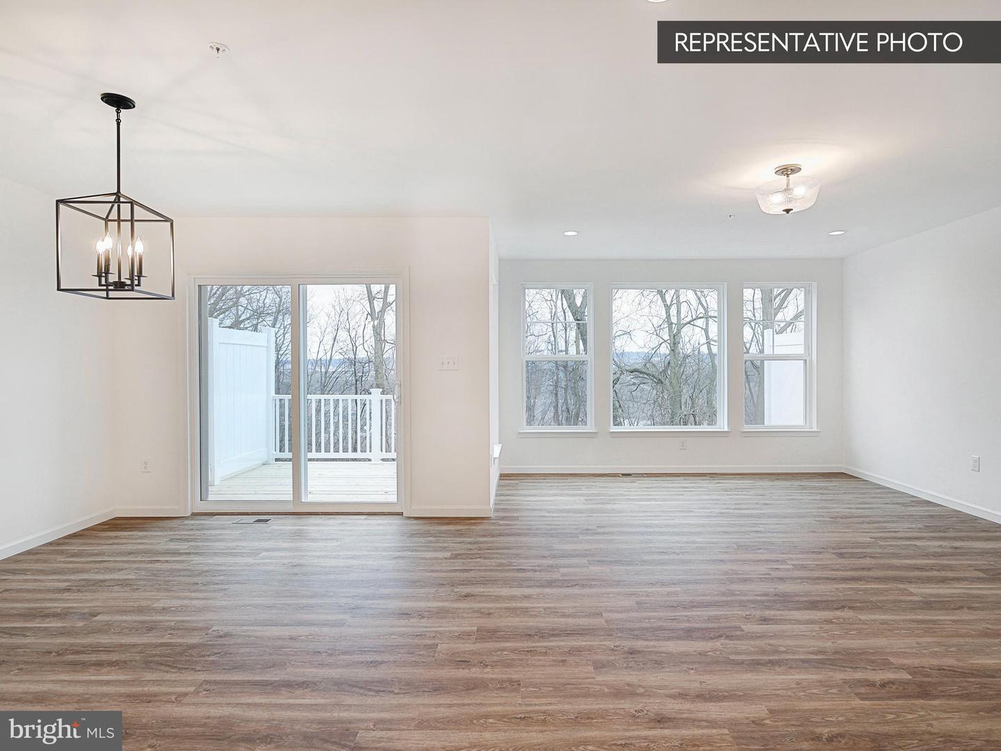 2125 Hampden Ct #lot 18 Property Photo 9