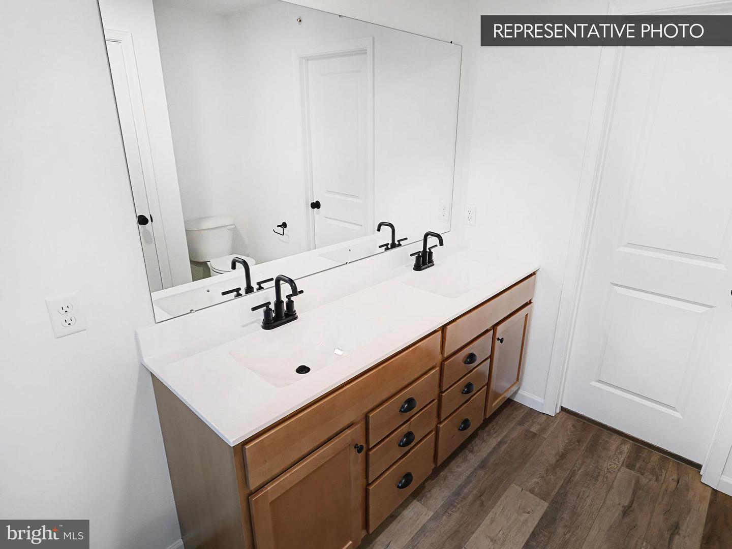 2125 Hampden Ct #lot 18 Property Photo 17