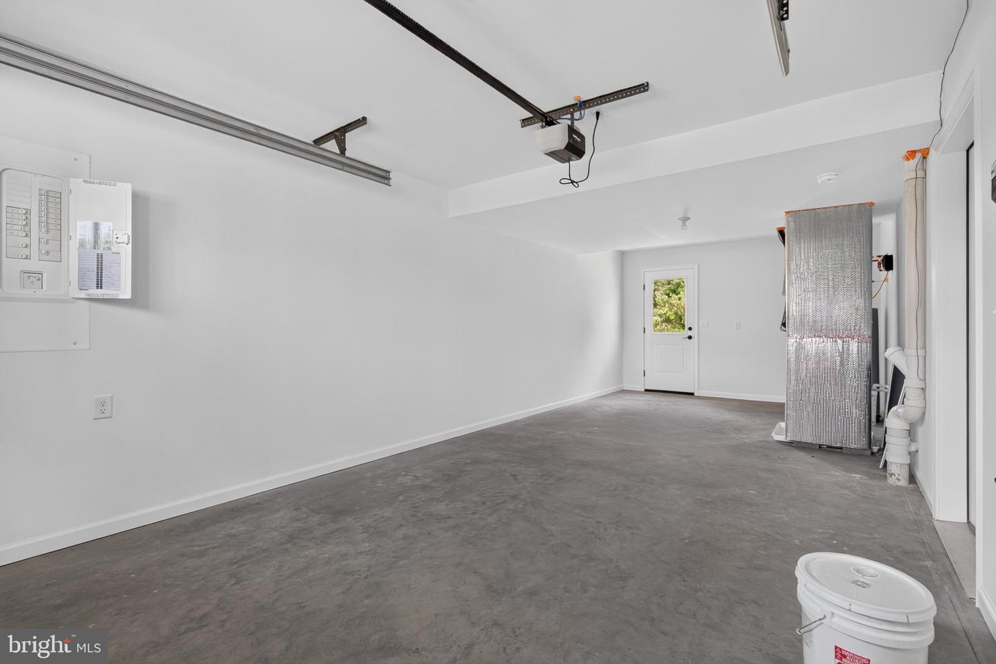 341 D Street Property Photo 17