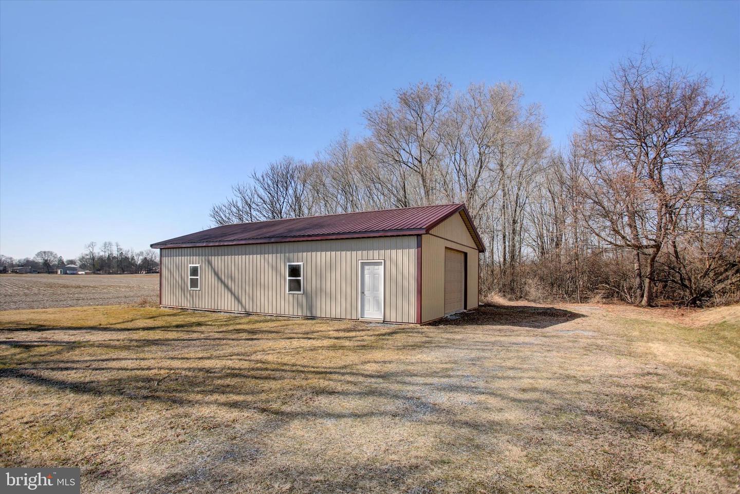 1050 Harrisburg Pike Property Photo 6