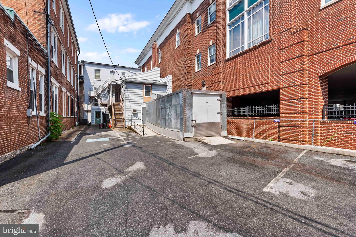 26 W High St Property Photo 32