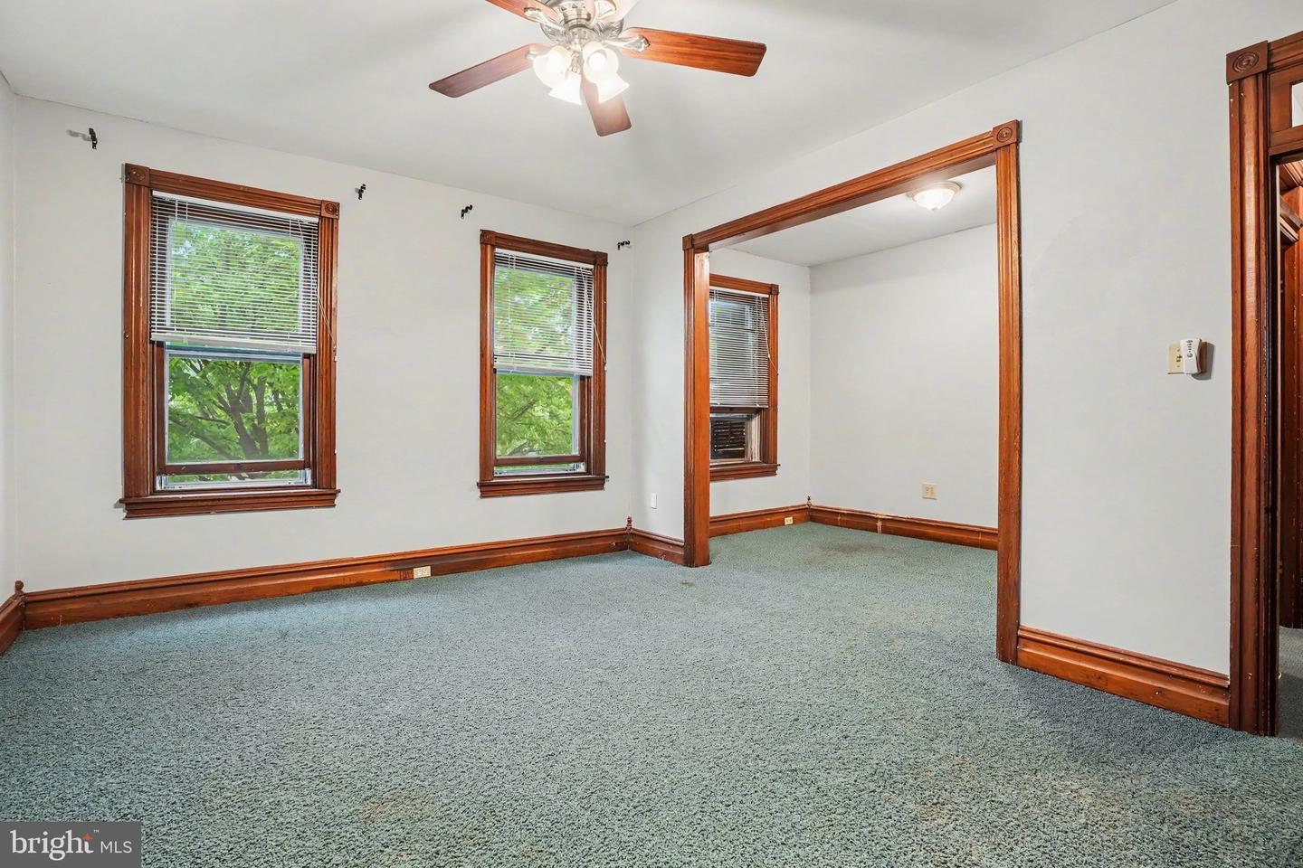 236 S West St Property Photo 19