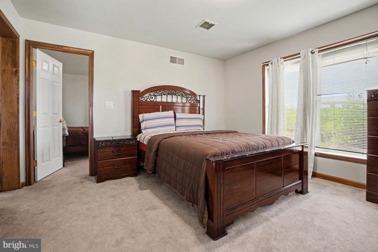 372 Kerrsville Road Property Photo 14