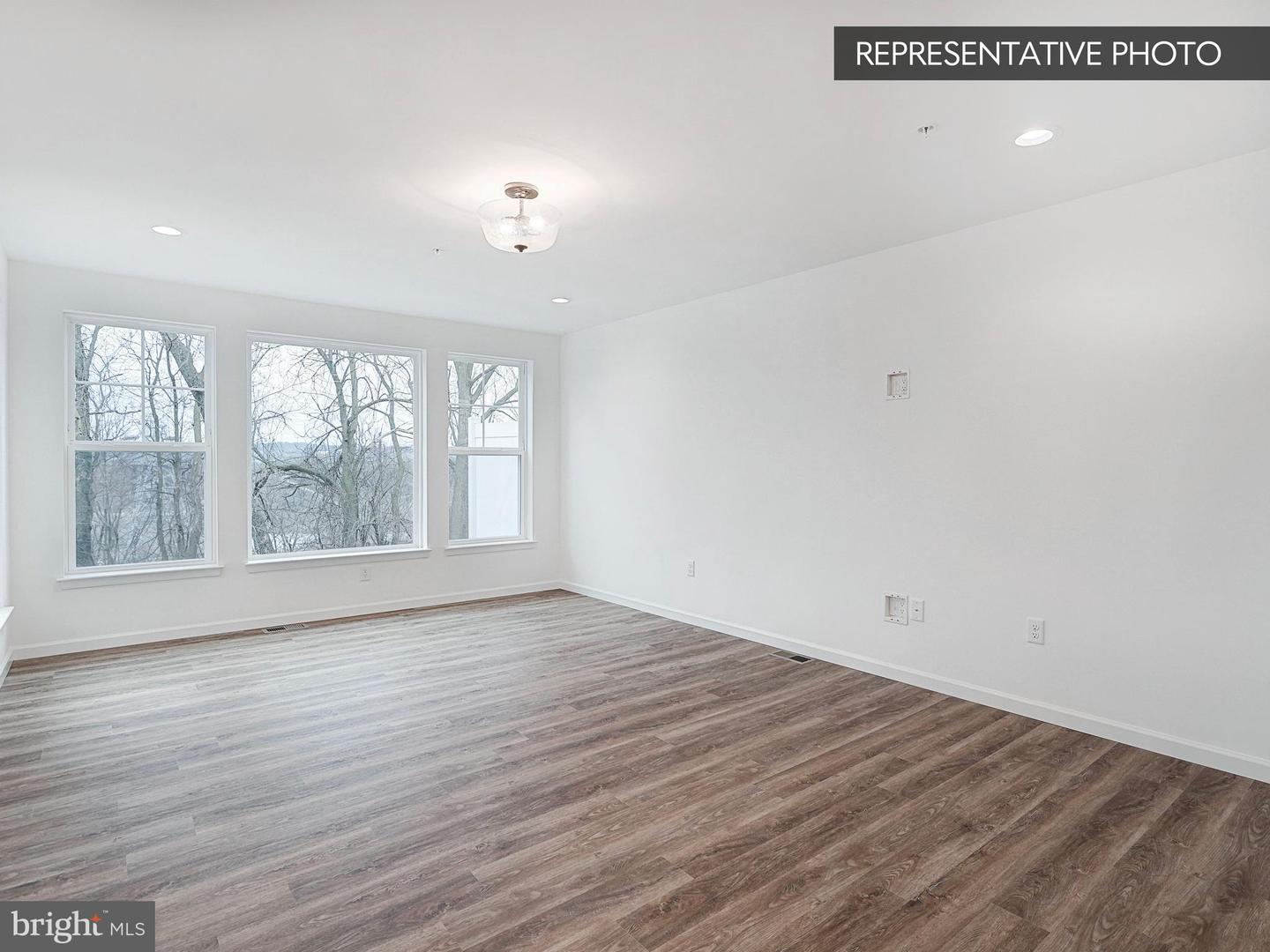 2245 Hampden Ct #lot 26 Property Photo 12