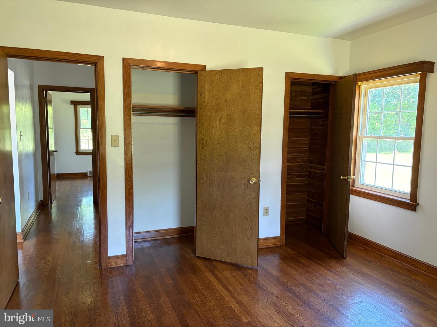 1001 S York Street Property Photo 14