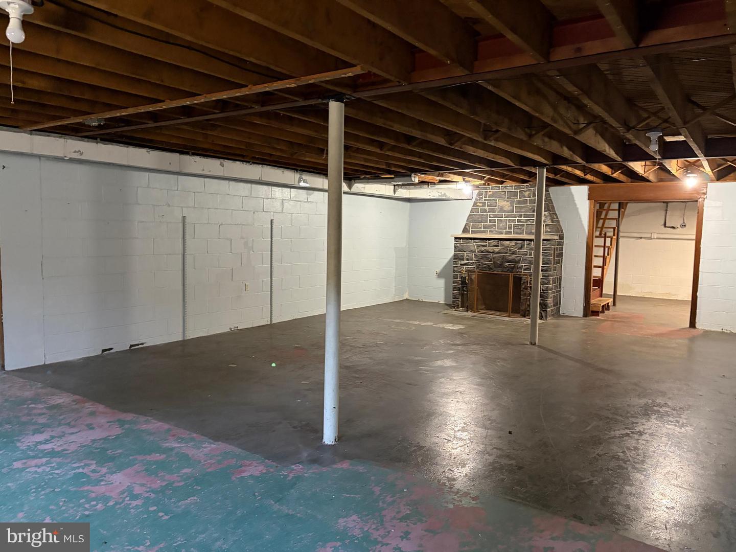 1001 S York Street Property Photo 30