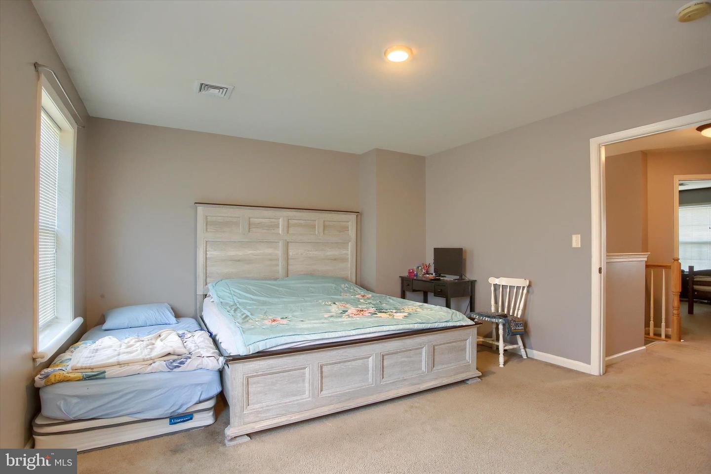 6347 Mercury Dr Property Photo 22