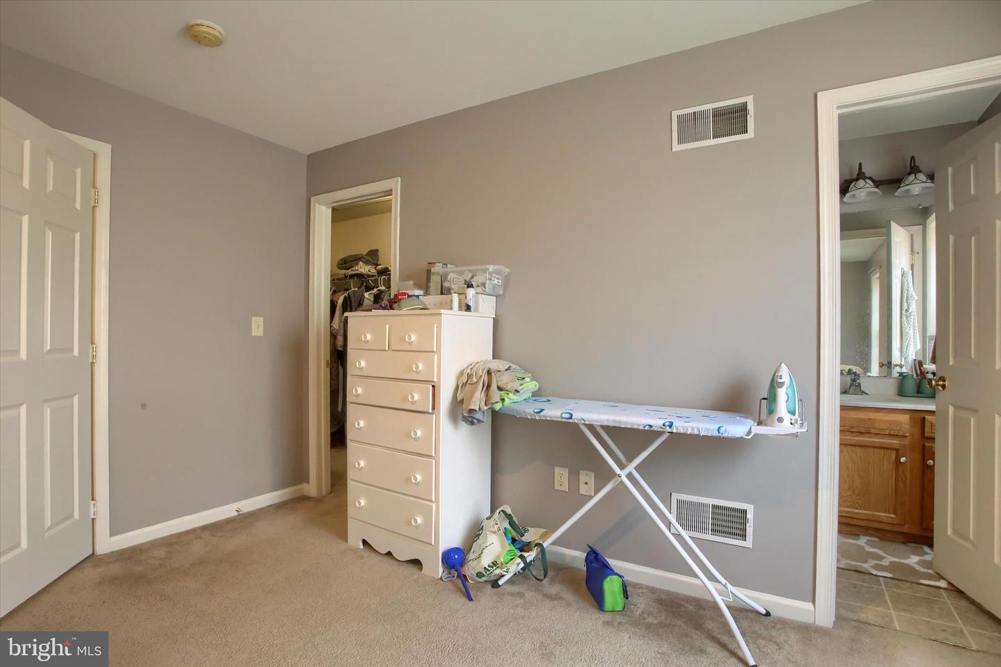 6347 Mercury Dr Property Photo 24