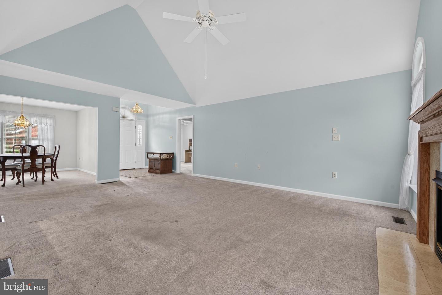 2160 Merrimac Avenue Property Photo 7