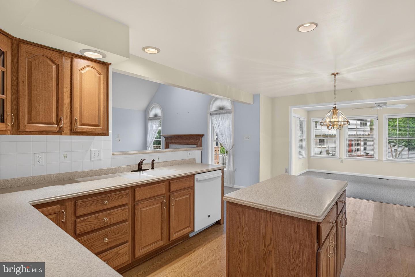 2160 Merrimac Avenue Property Photo 12