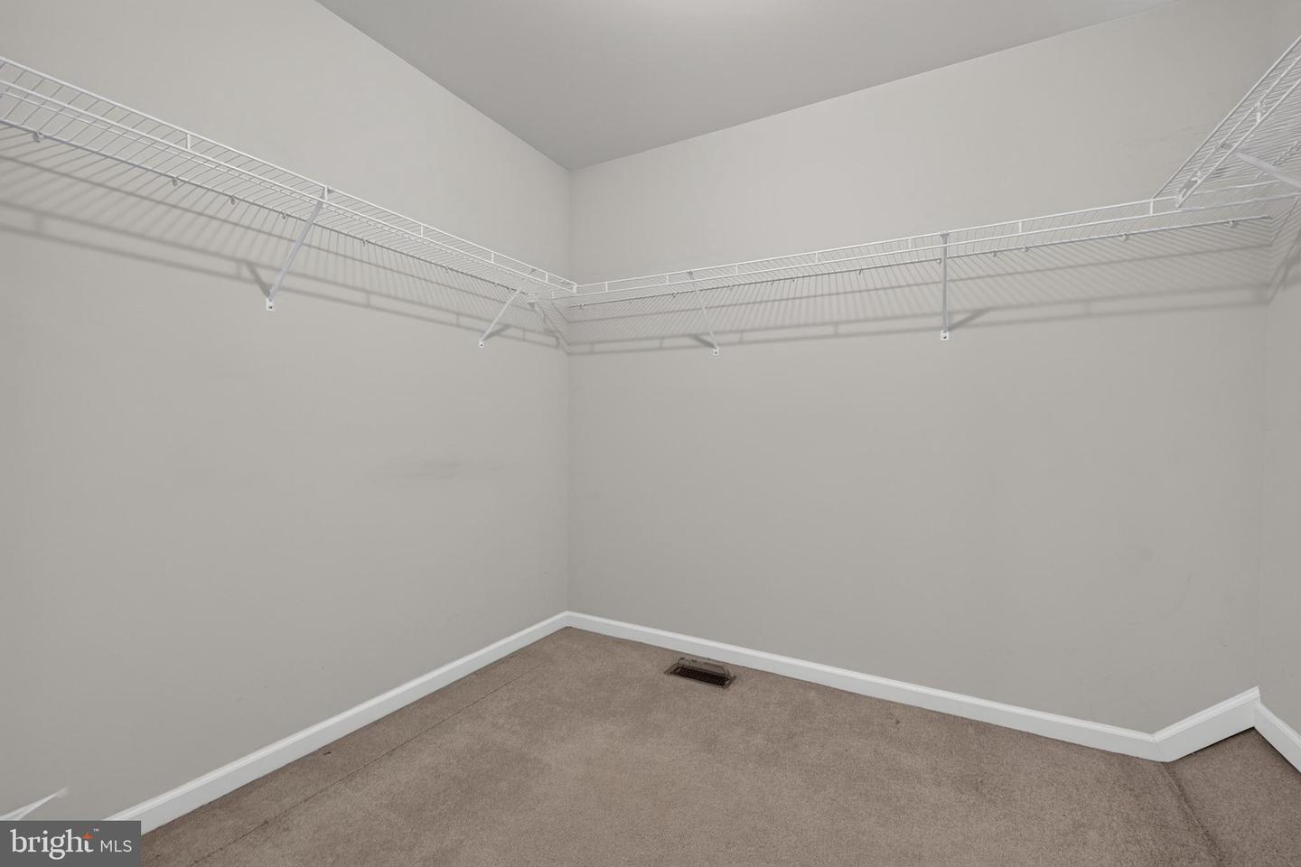 2160 Merrimac Avenue Property Photo 24
