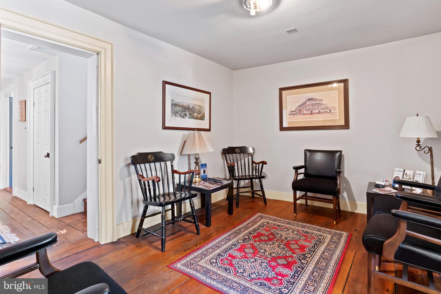 78 W Pomfret St Property Photo 9