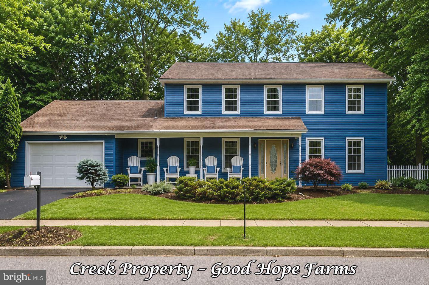 470 WOODCREST DR