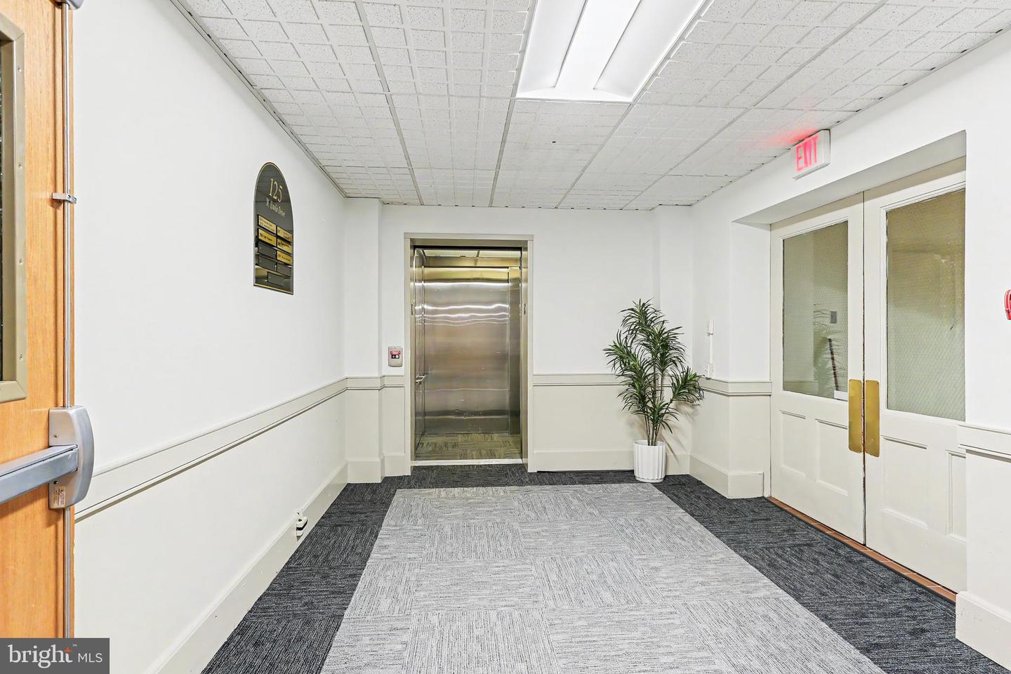 125 N Enola Dr #301/302 Property Photo 11