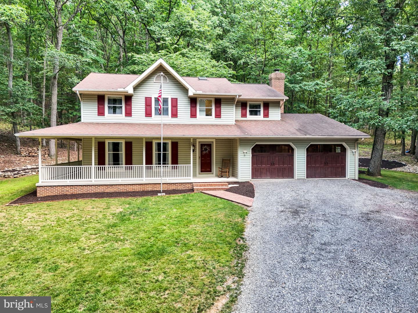 580 Spring Lane Property Photo 1