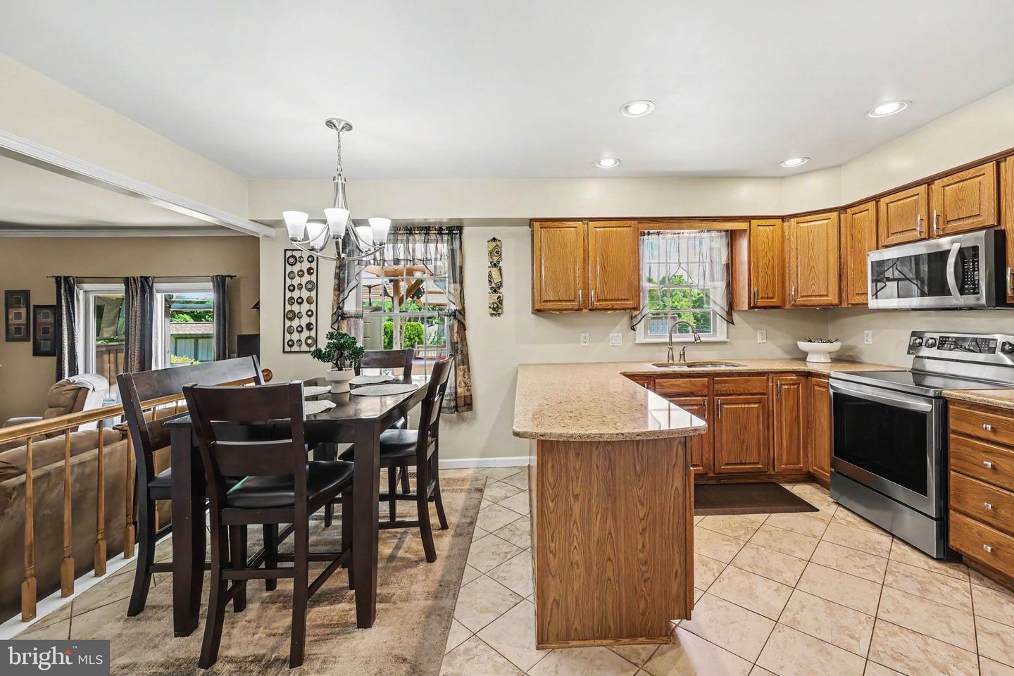 9 Blue Spruce Dr Property Photo 9