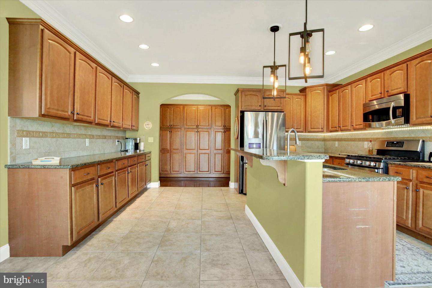 745 Grandon Way Property Photo 24