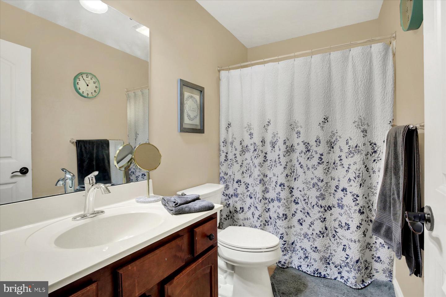 745 Grandon Way Property Photo 48