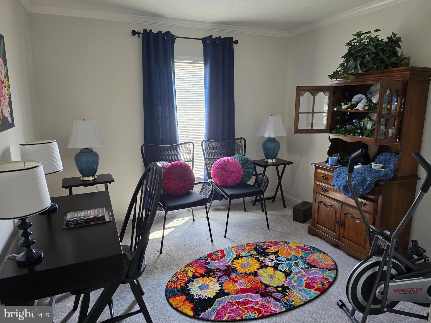 300 Oriole Dr Property Photo 12