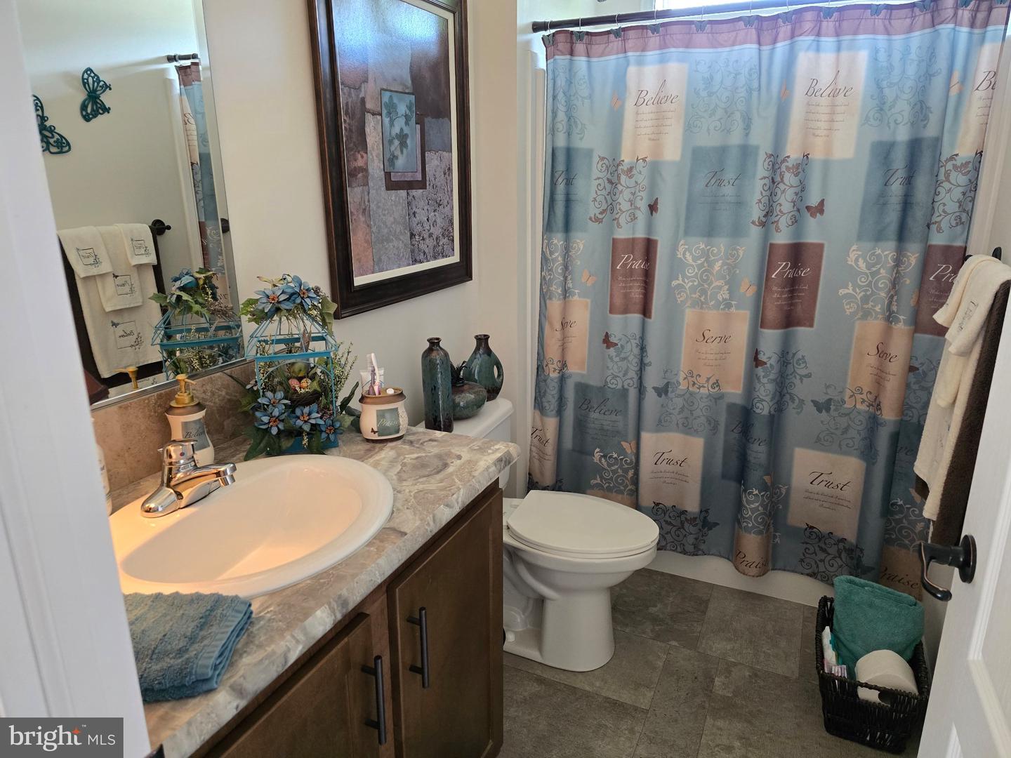 300 Oriole Dr Property Photo 14