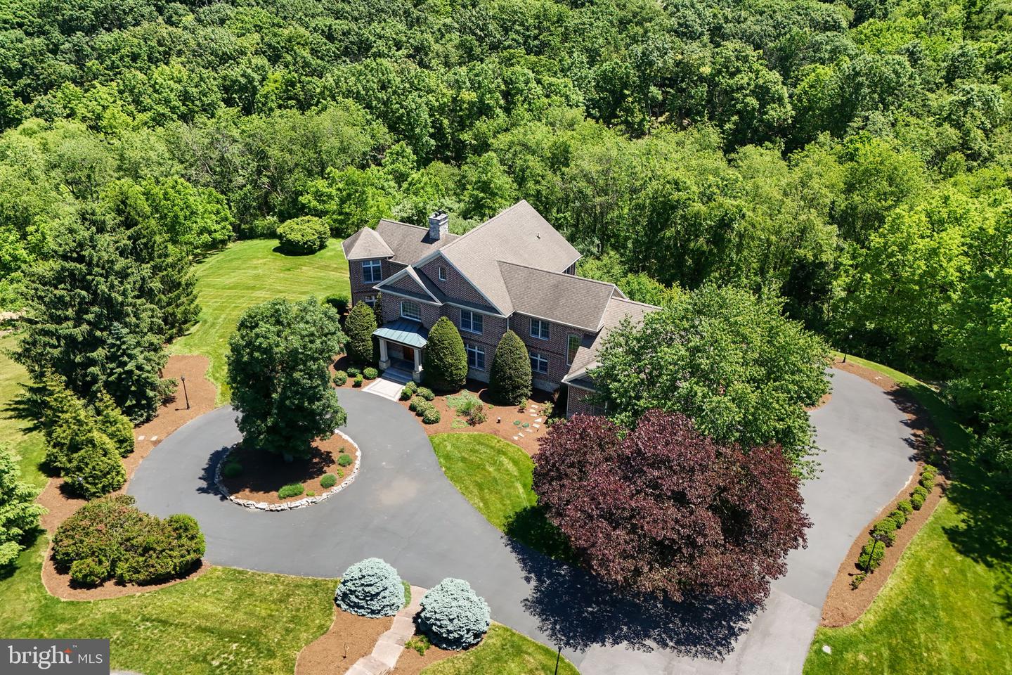 3 Conestoga Lane Property Photo 1