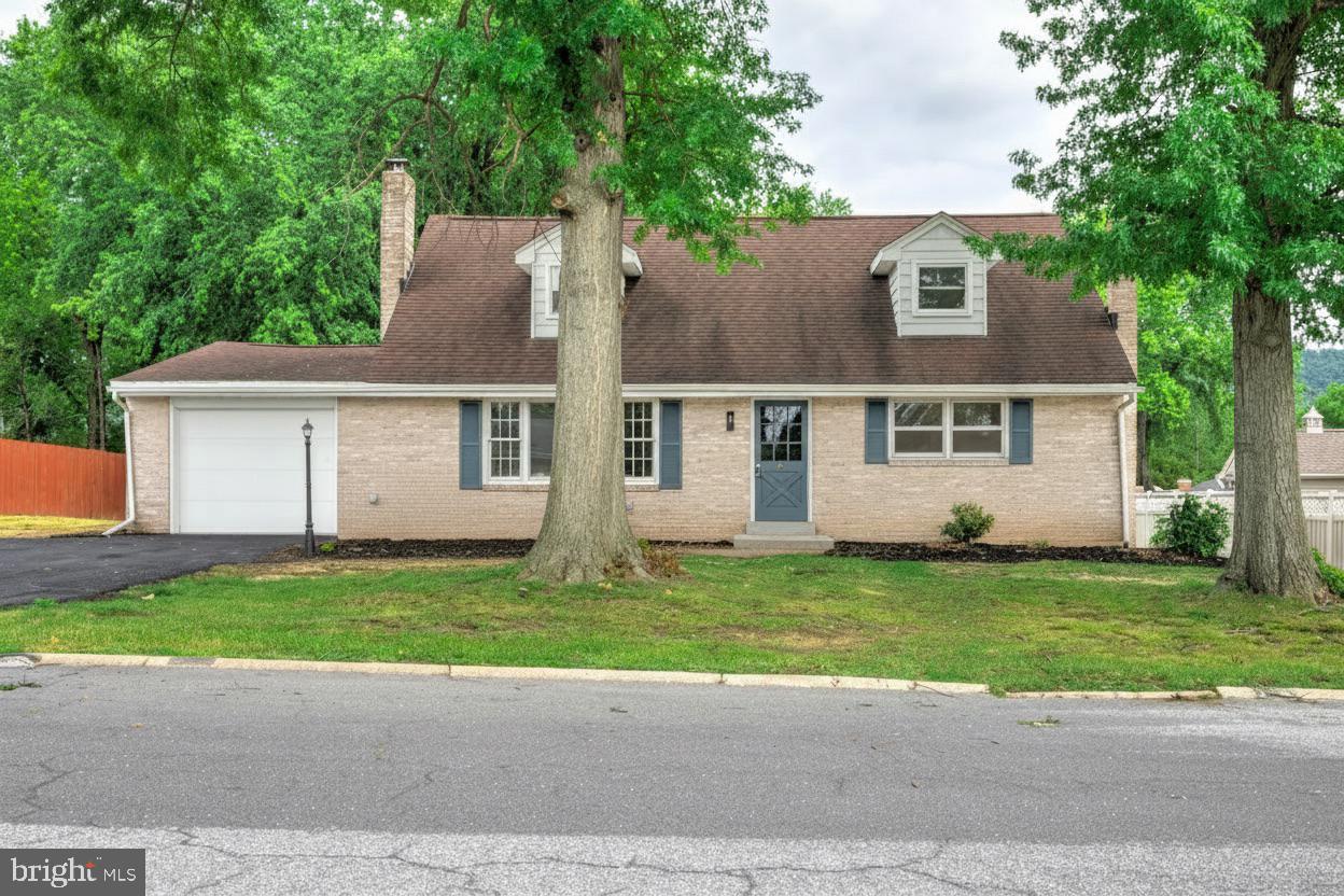 923 Susan Cir Property Photo 1