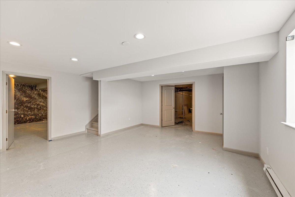 140 Ashford Way Property Photo 22