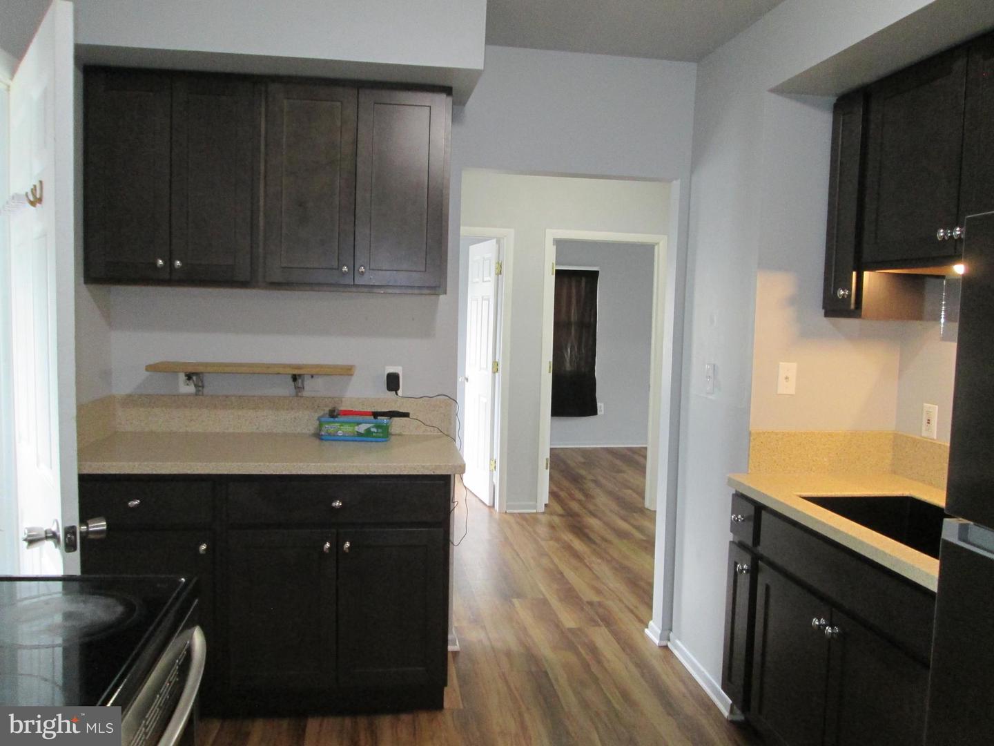 1208 Locust St Property Photo 5
