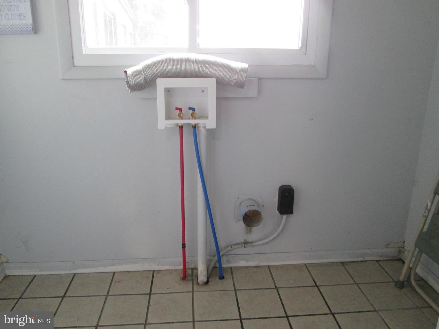1208 Locust St Property Photo 10