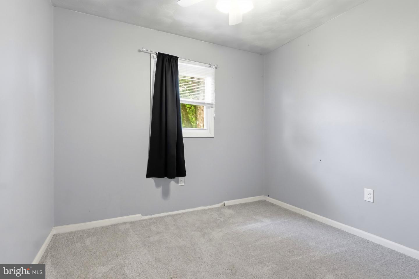 1123 York Rd Property Photo 21