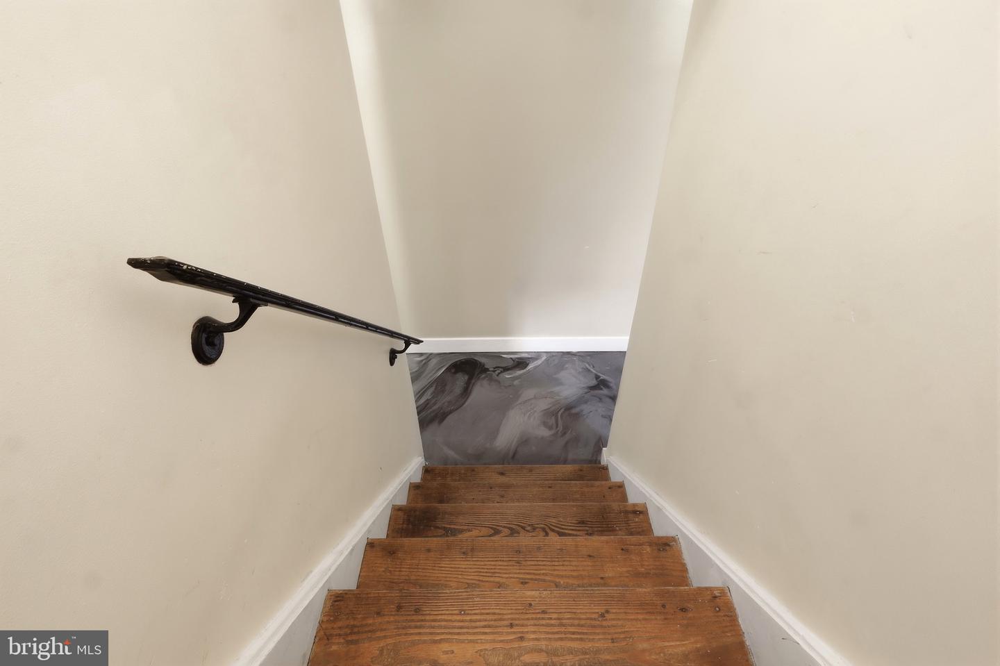1123 York Rd Property Photo 25