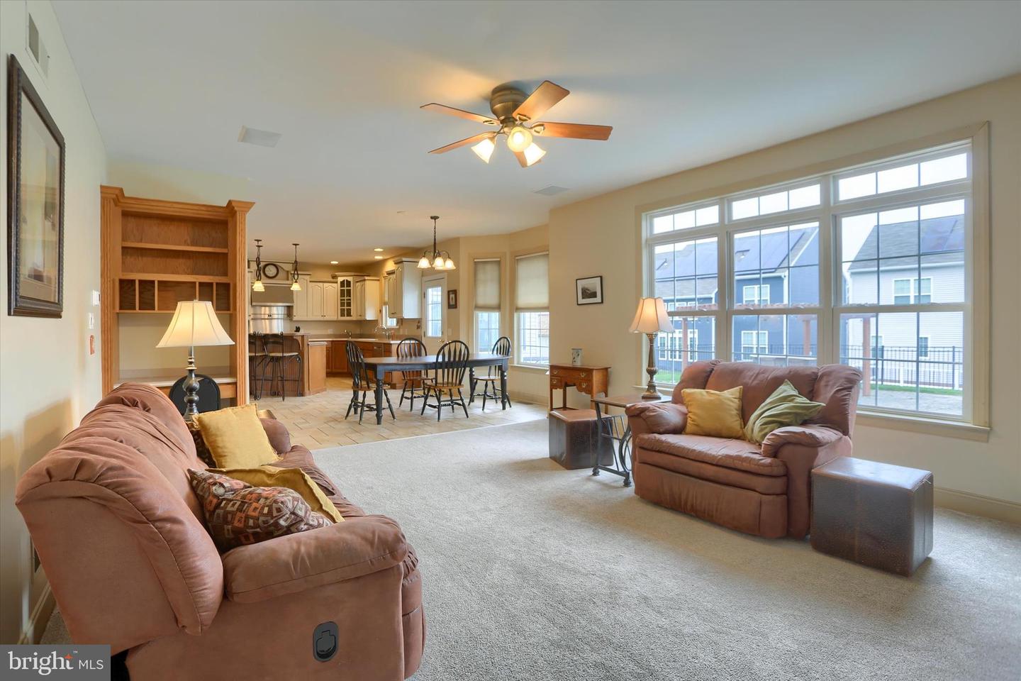 10 Spring View Ct Property Photo 18