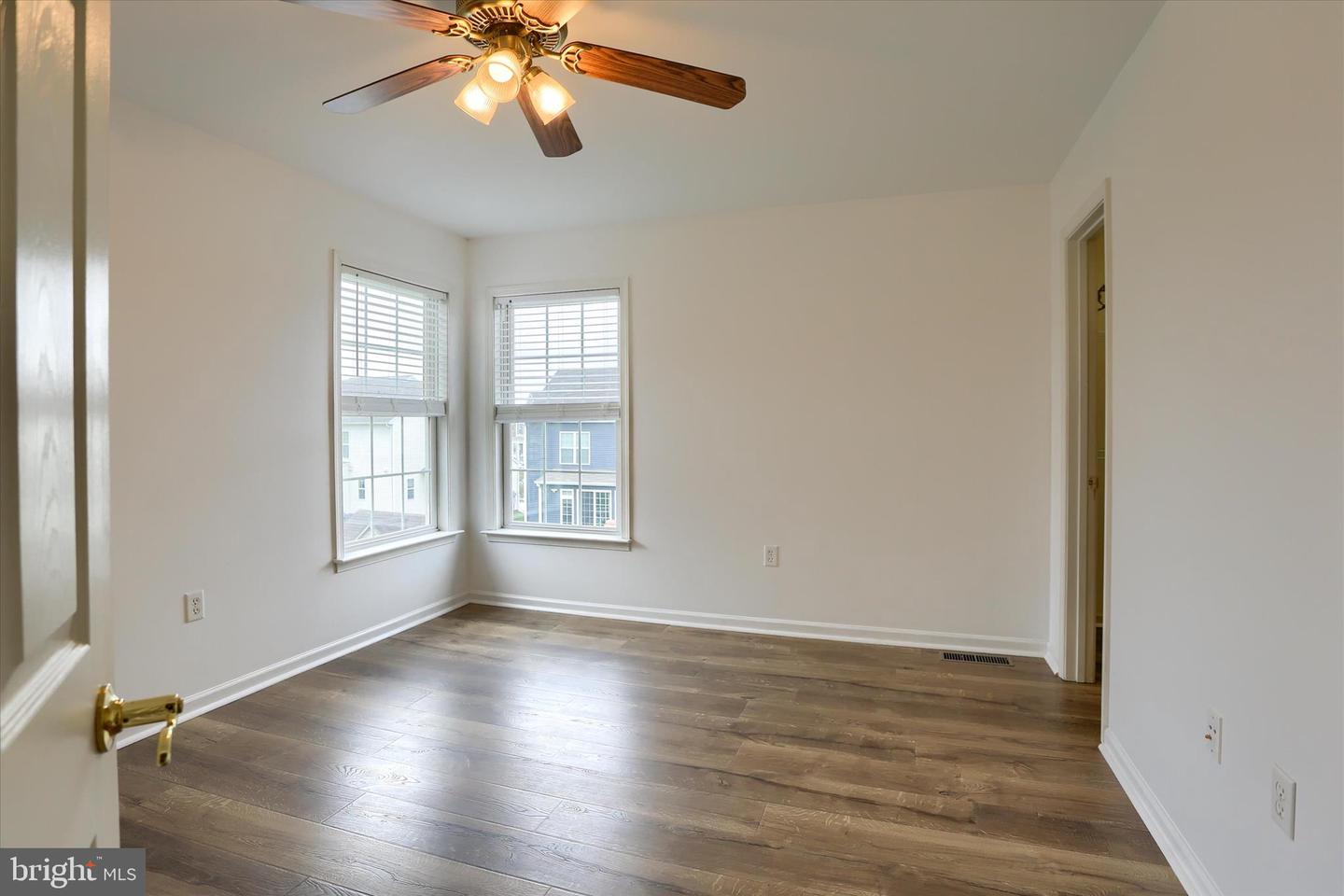 10 Spring View Ct Property Photo 25