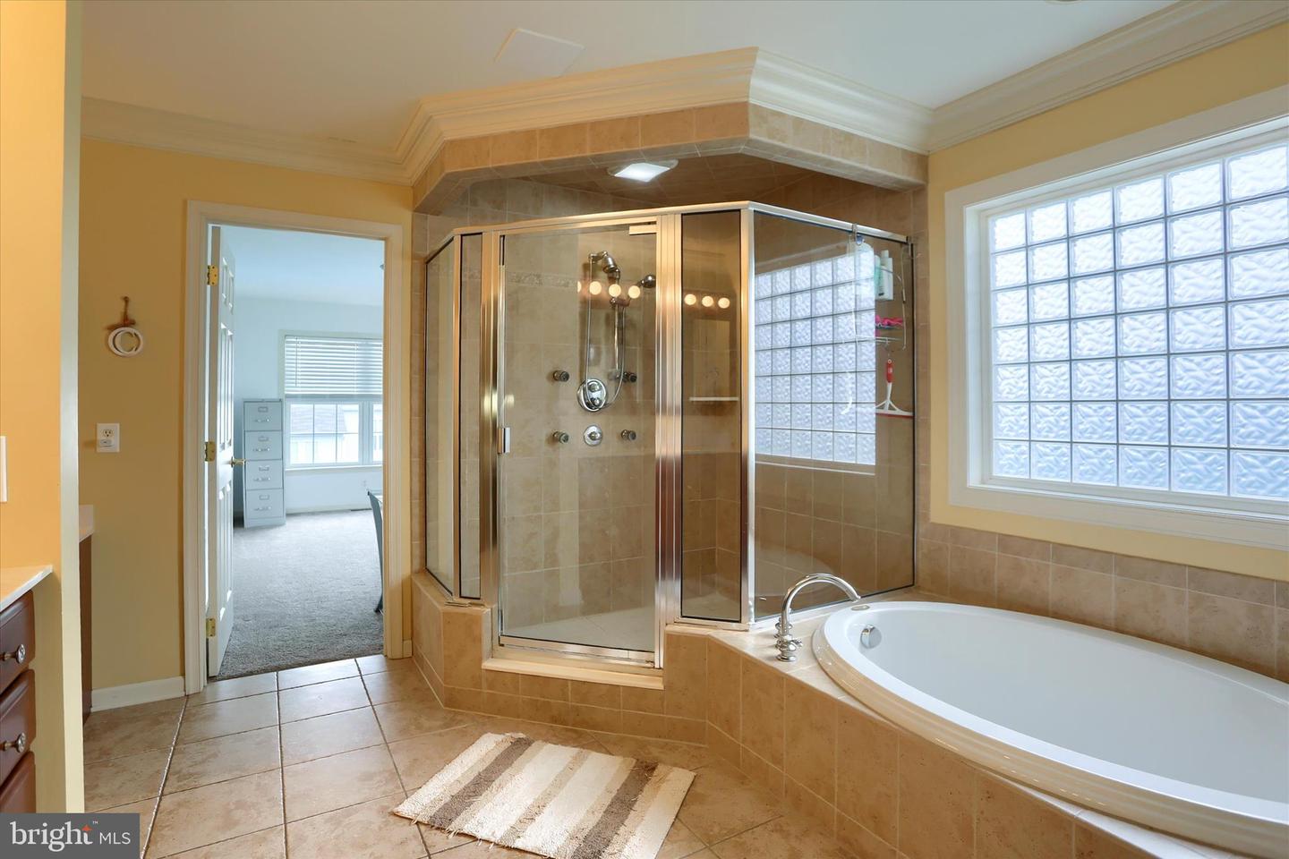 10 Spring View Ct Property Photo 34