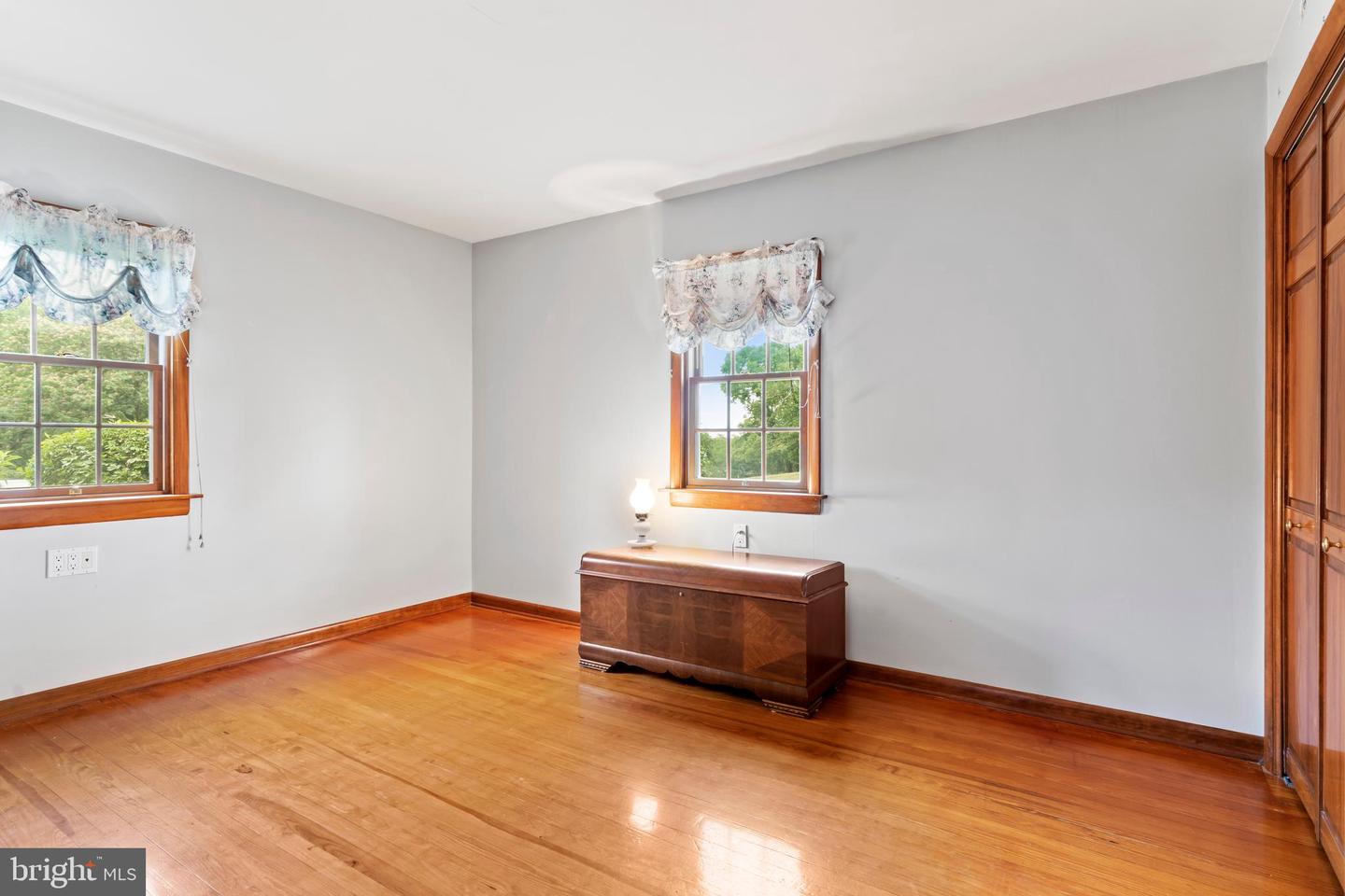 3049 Spring Rd Property Photo 30