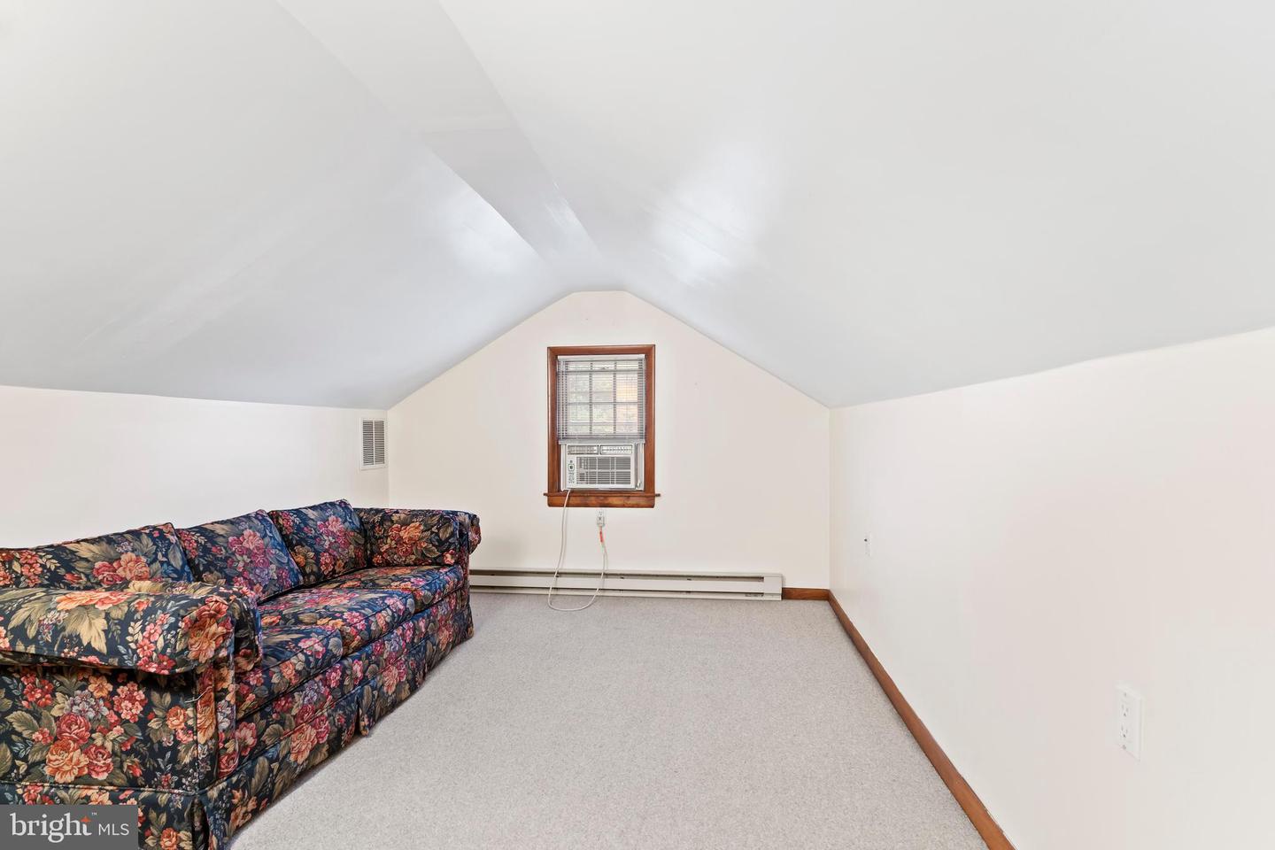 3049 Spring Rd Property Photo 37