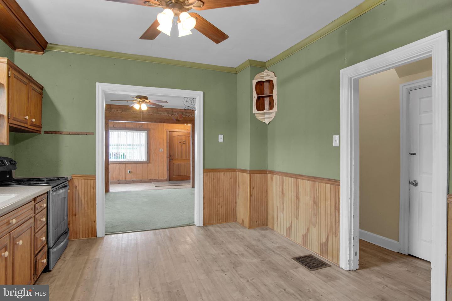 21 H St Property Photo 7
