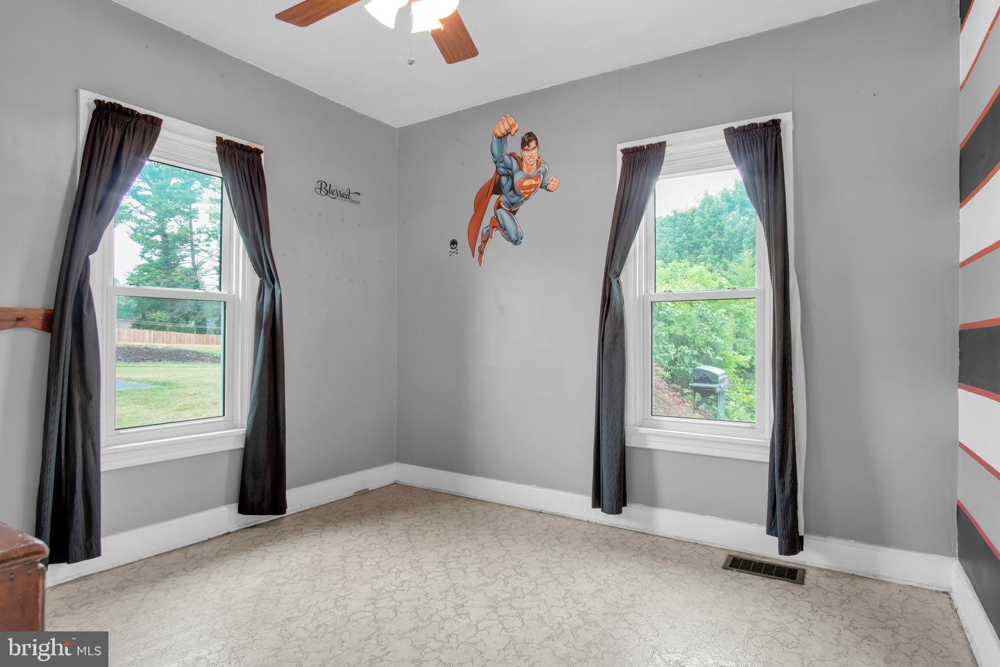 21 H St Property Photo 16