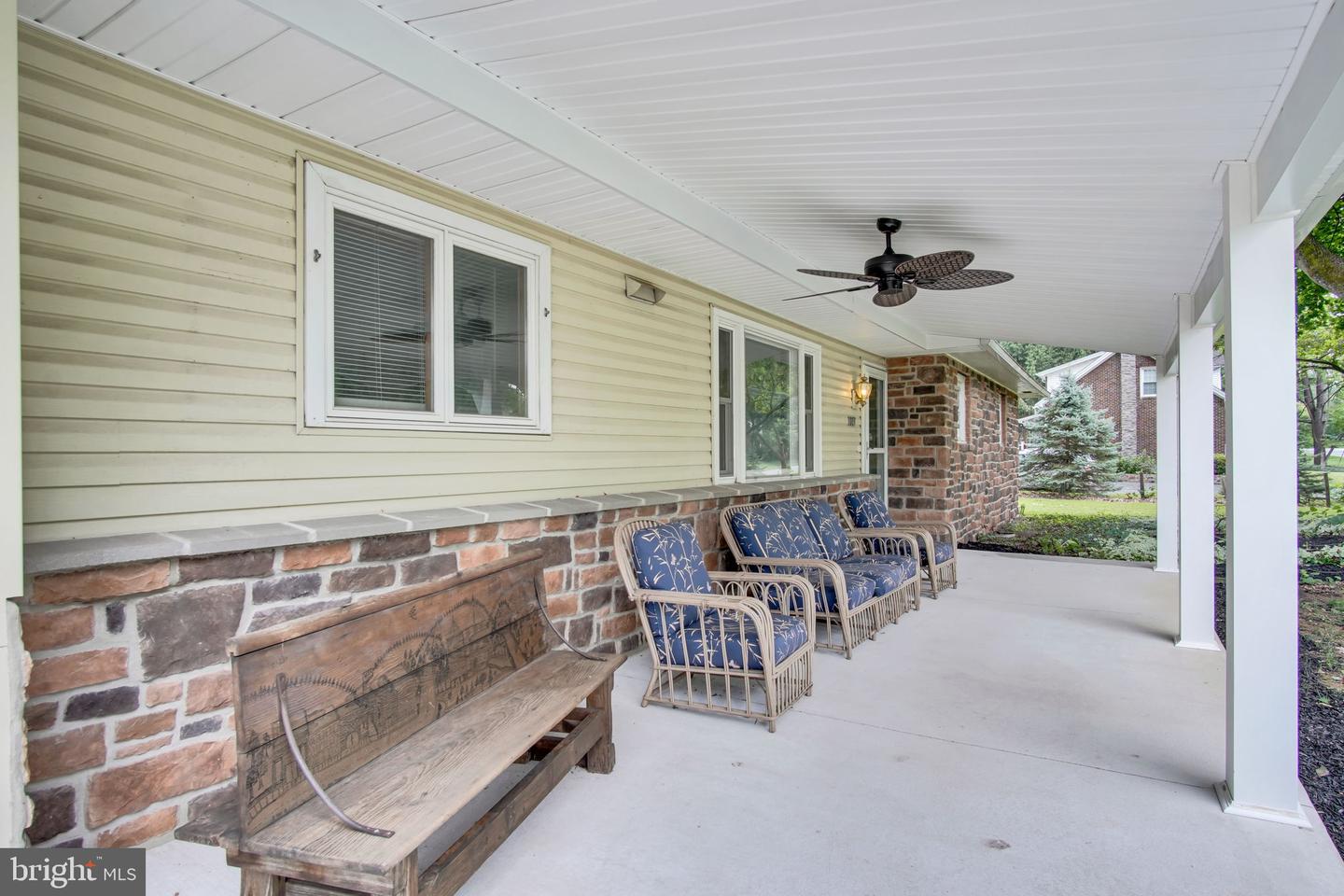 1003 Rockledge Drive Property Photo 5