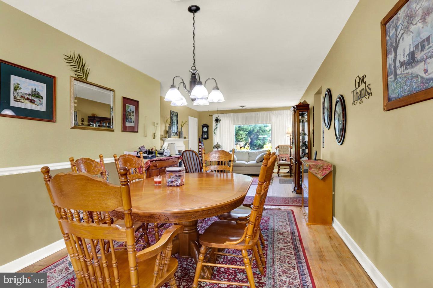 1701 Warren Street Property Photo 9