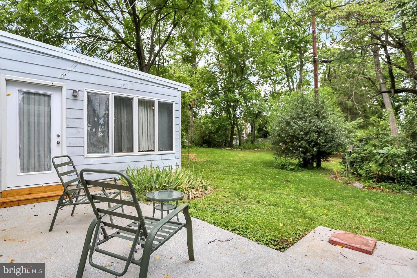 1701 Warren Street Property Photo 29