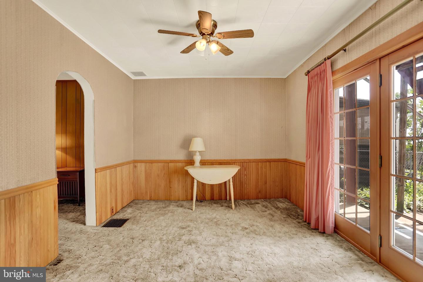 14 Chestnut St Property Photo 7