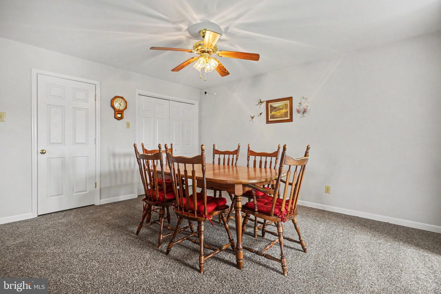924 W Trindle Road Property Photo 41