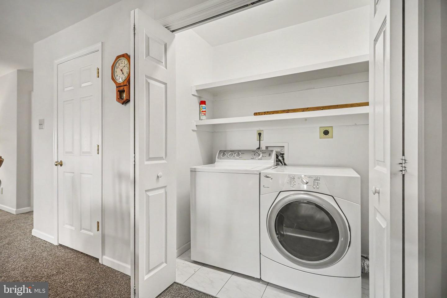 924 W Trindle Road Property Photo 47