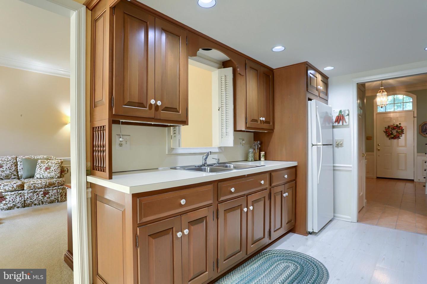 14 Kensington Sq Property Photo 16