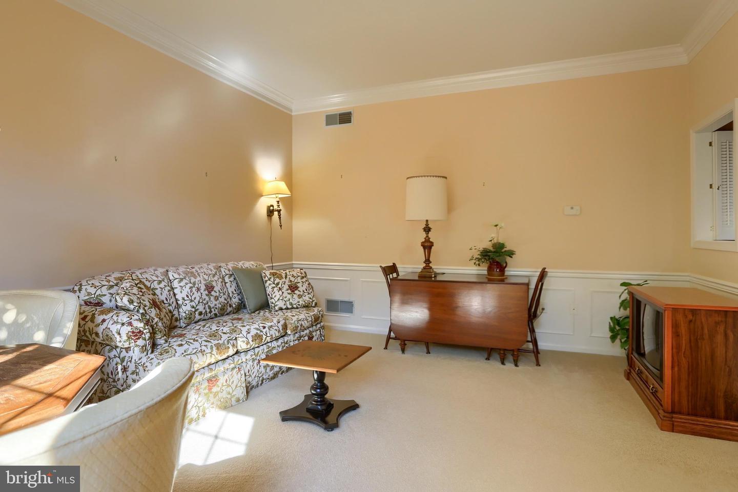 14 Kensington Sq Property Photo 22