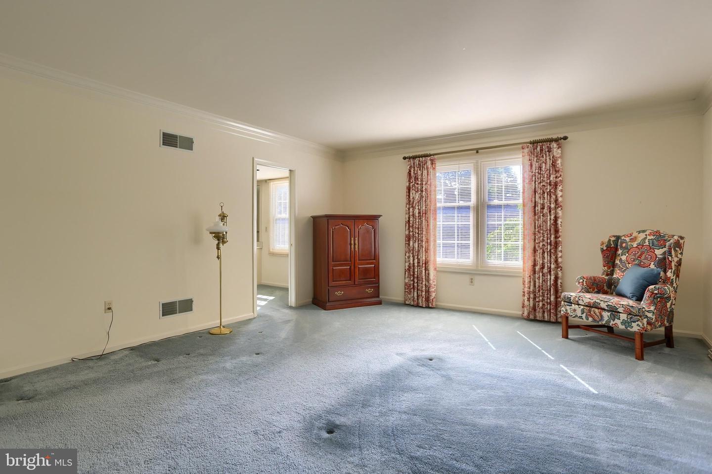 14 Kensington Sq Property Photo 26